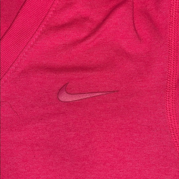 Nike Dri-Fit shirt - Picture 3 of 4
